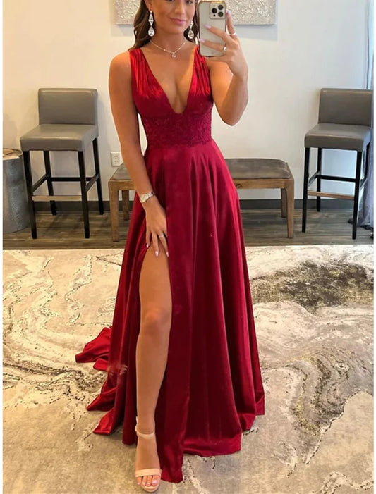 A-Line Prom Dresses Vintage Dress Formal Wedding Party Court Train Sleeveless Scoop Neck Lace Backless